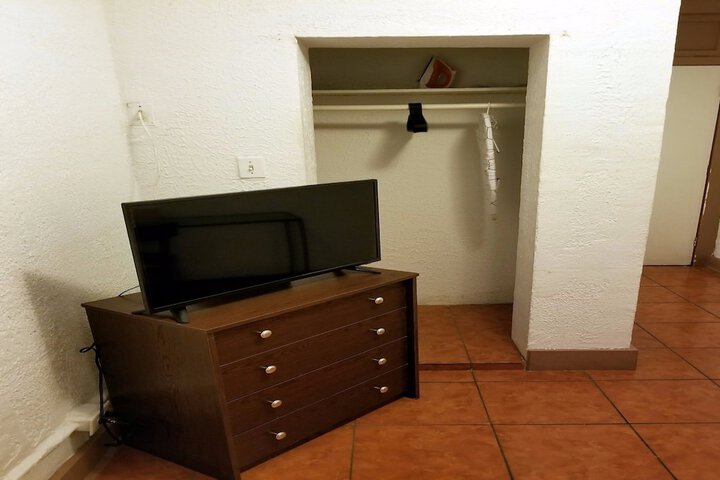 Room 29 of 66