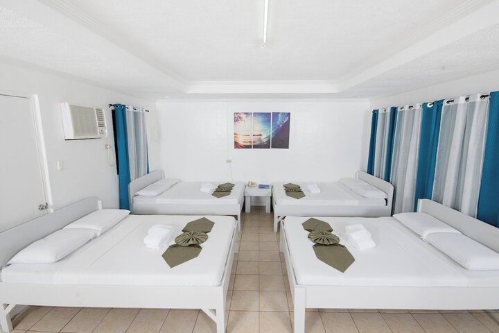 Room 6 of 23