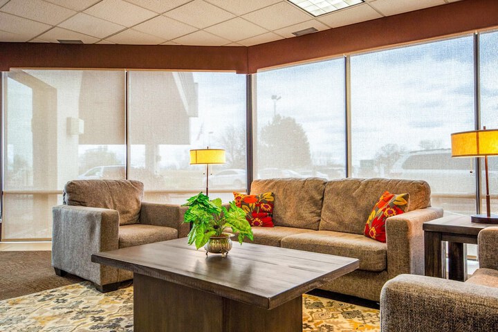 Lobby Photos