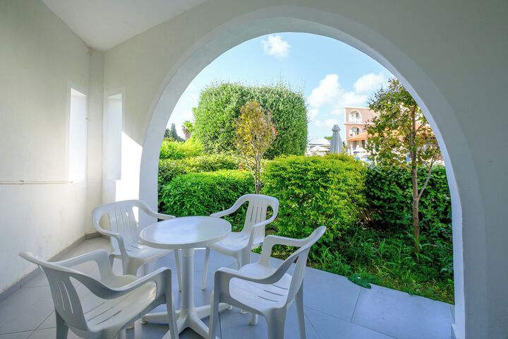 Terrace/Patio 22 of 49