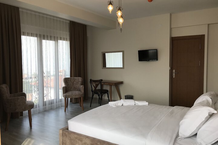 Room 4 of 45