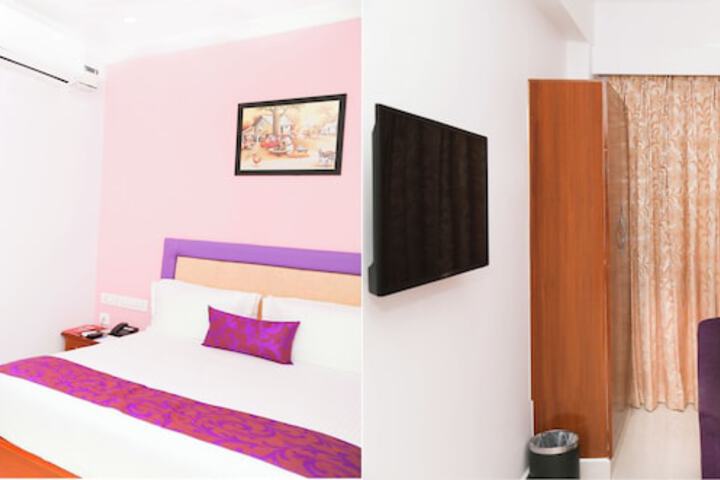 Room 5 of 12
