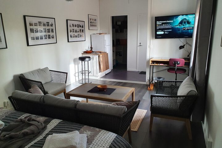 Room 40 of 176