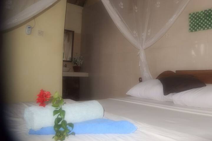 Room 4 of 111