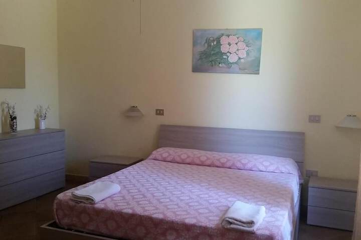 Room 13 of 42