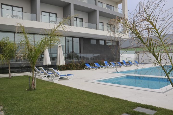 Pool 33 of 62