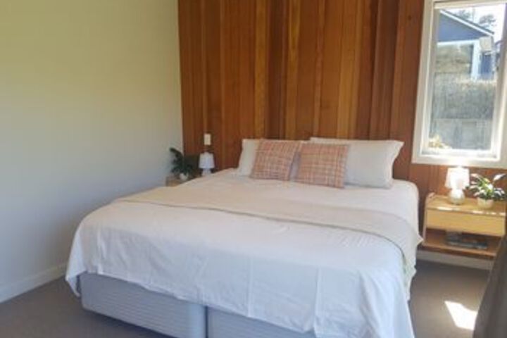 Room 6 of 20