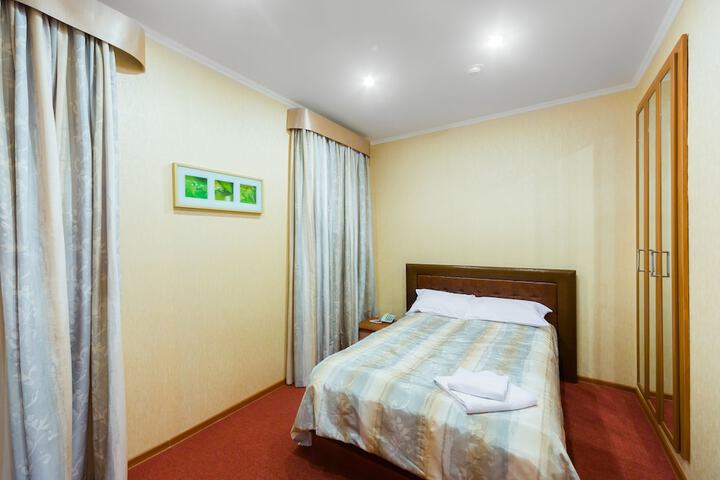 Room 7 of 52