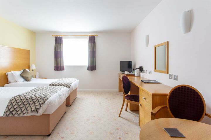 Room 3 of 31