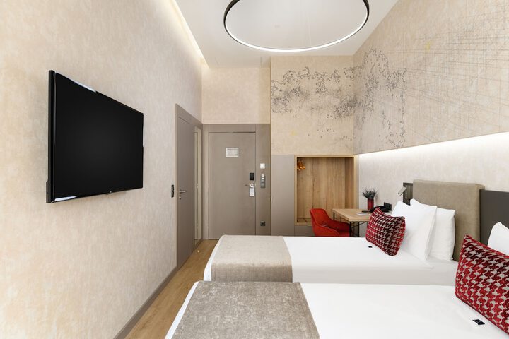 Room 26 of 55