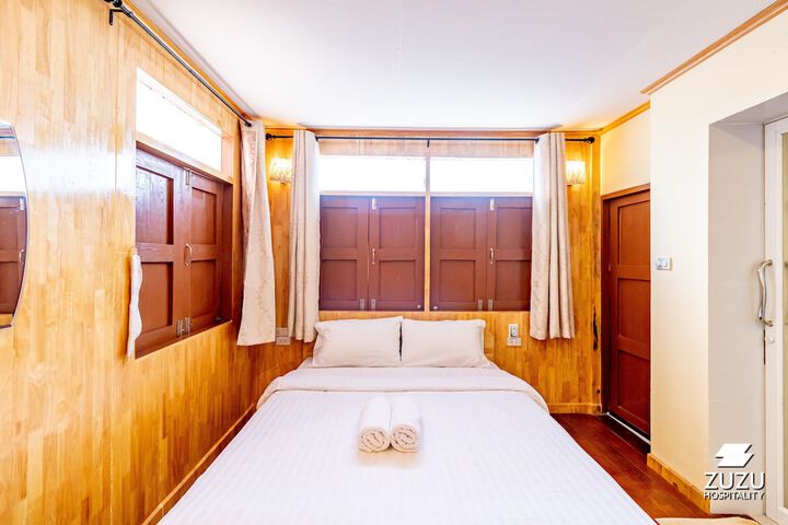 Room 3 of 22