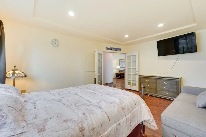 Pet-friendly Medford Vacation Rental w / Yard!