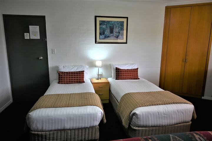 Room 15 of 58