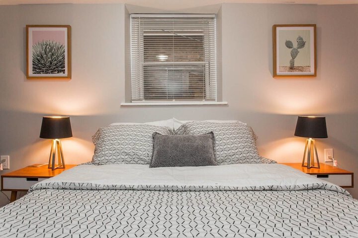 Room 6 of 29