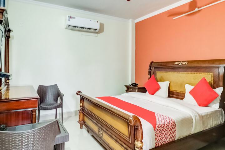 Room 16 of 27