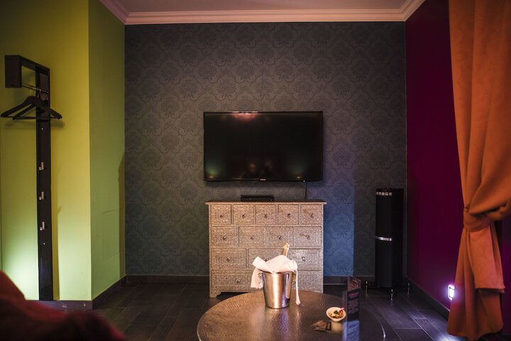 Room 89 of 161