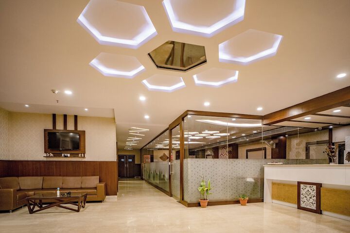Hotel Interior 6 of 64