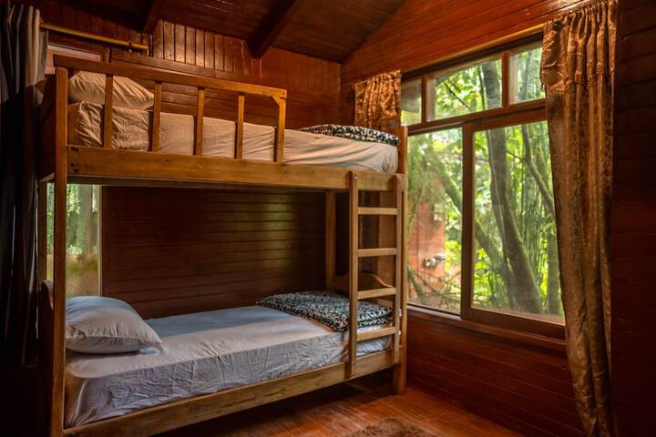 Room 7 of 23
