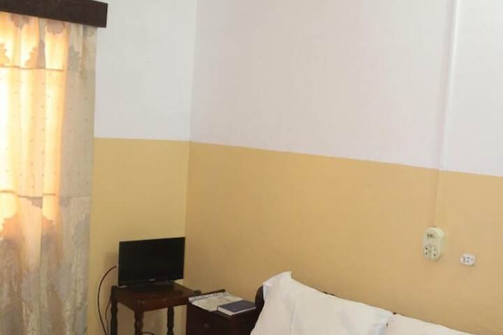 Room 14 of 52