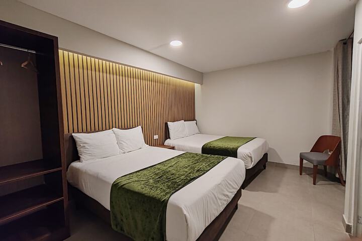 Room 12 of 51