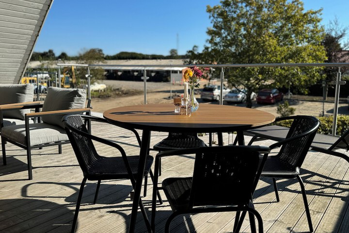 Terrace/Patio 17 of 42