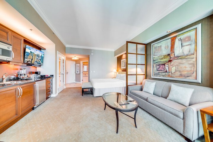 Room 10 of 49