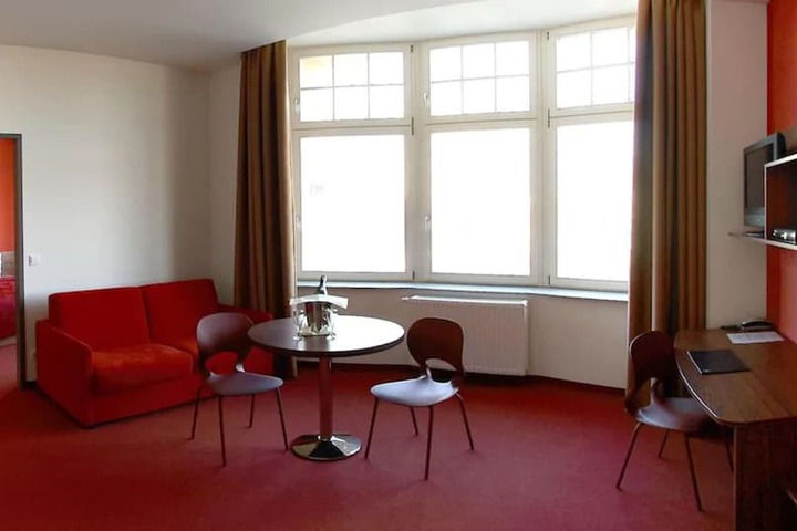 Room 38 of 55