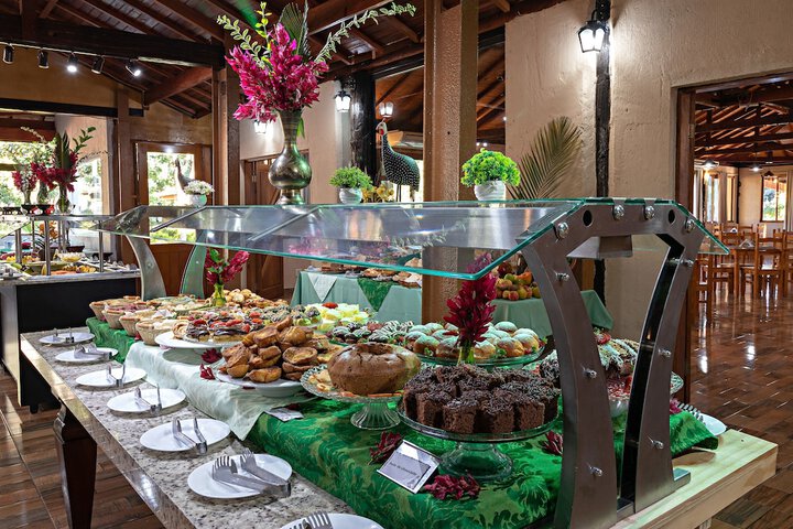 Breakfast/Coffee Service 124 of 141