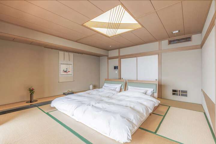 Room 7 of 88