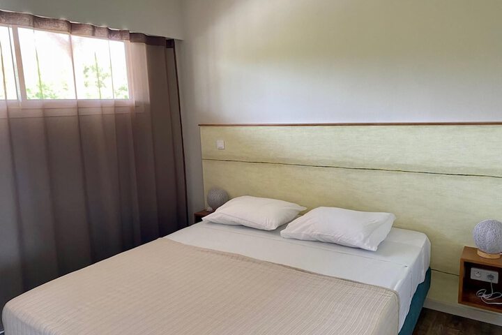 Room 10 of 92