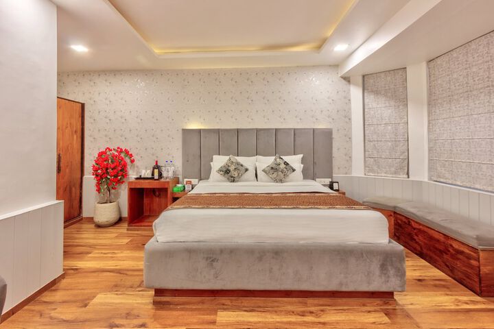 Room 19 of 61