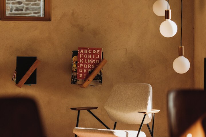 Room 6 of 25