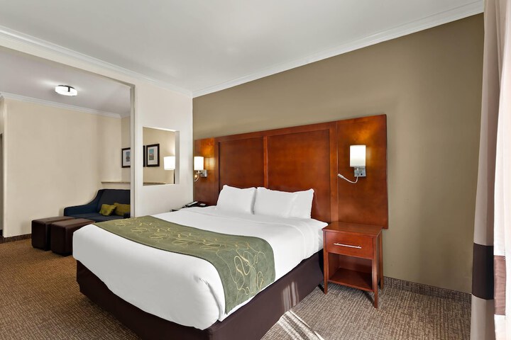 Room 38 of 52