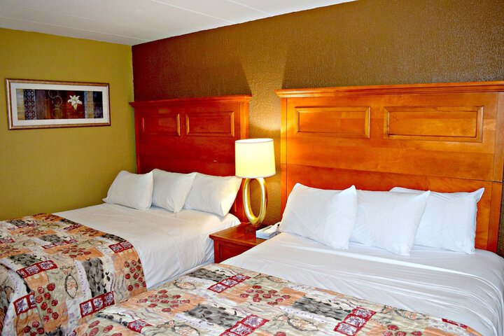 Room 5 of 19