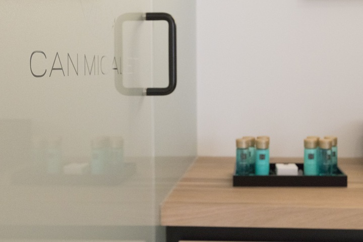 Room 40 of 73