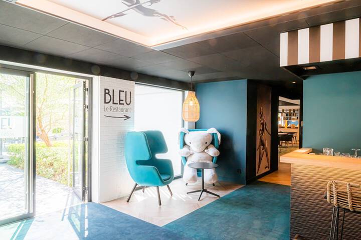 Lobby Photos