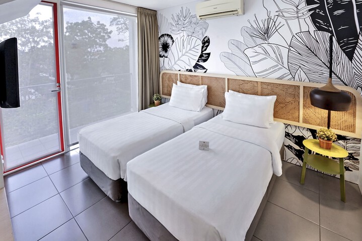 Room 5 of 55
