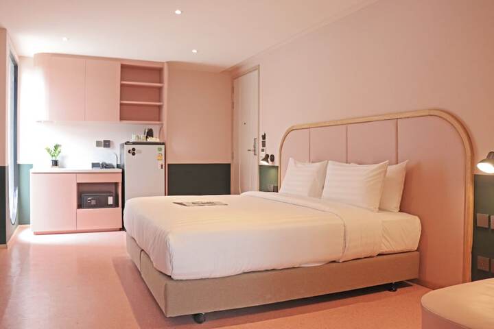 Room 9 of 155