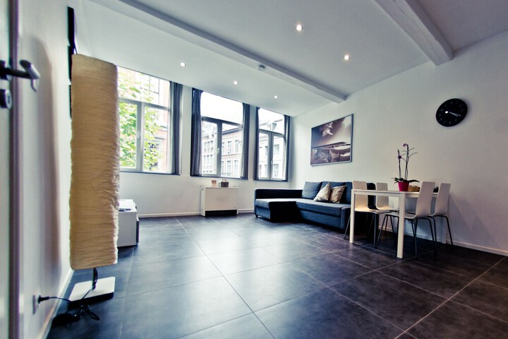 Room 42 of 109