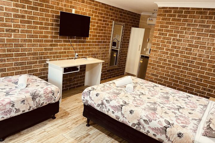 Room 14 of 46
