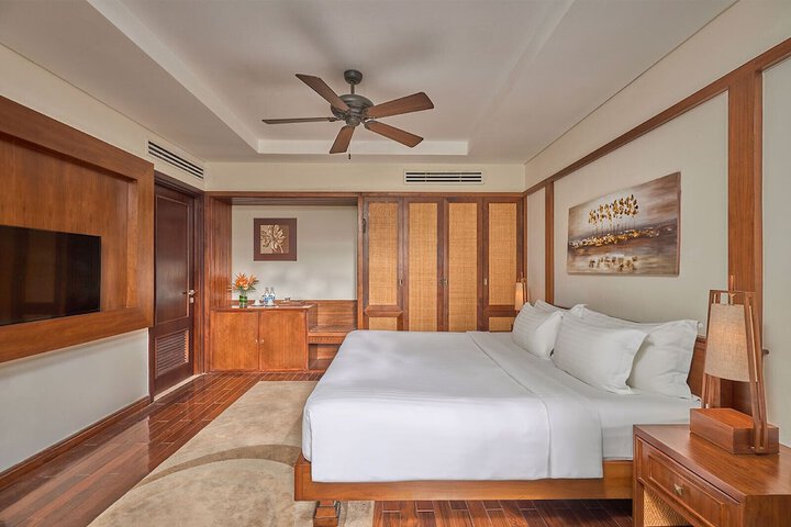 Room 38 of 149