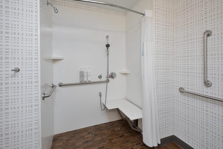 Clean Restrooms