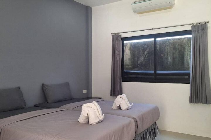 Room 20 of 39