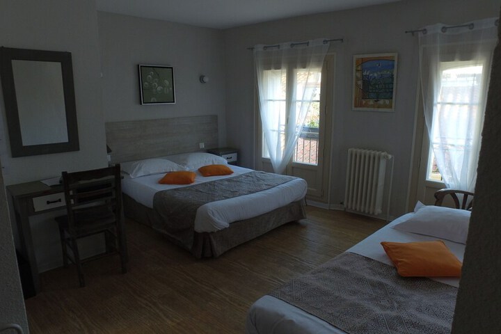 Room 21 of 41
