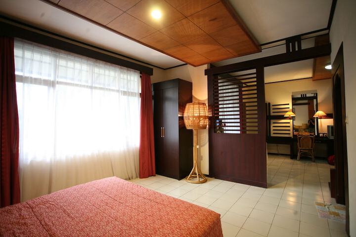 Room 10 of 55