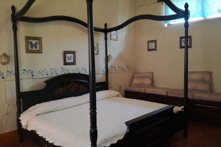 Room 3 of 19