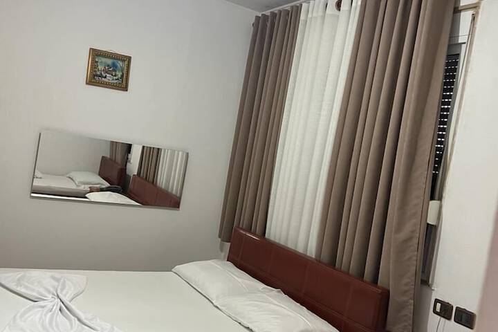 Room 7 of 21