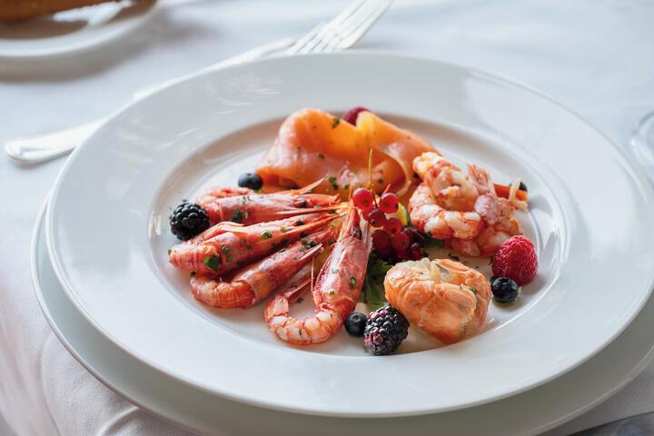 Dining 56 of 154