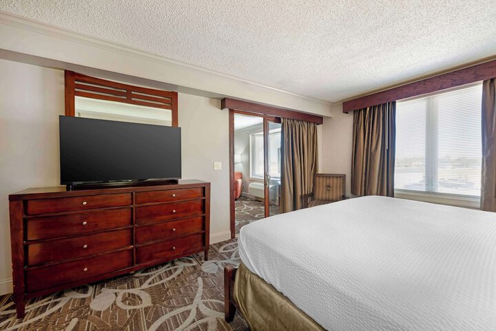 Room 29 of 54
