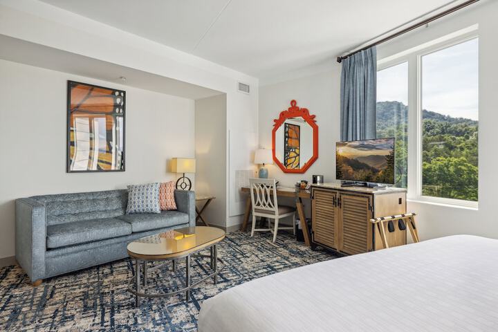 Room 10 of 57